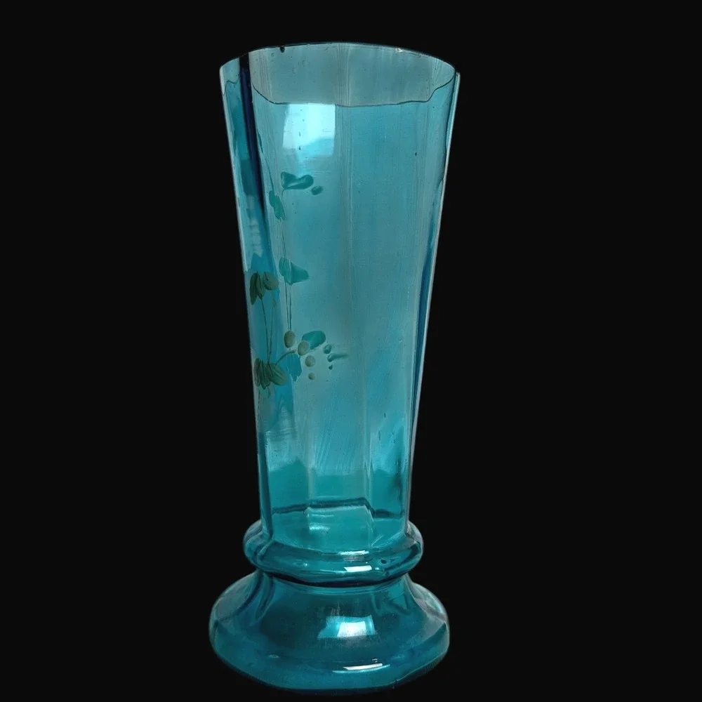 Antique Mary Gregory Turquoise‎ Blue Art Glass Vase Hand Painted Girl 6.5
